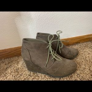 Brown wedged ankle boots